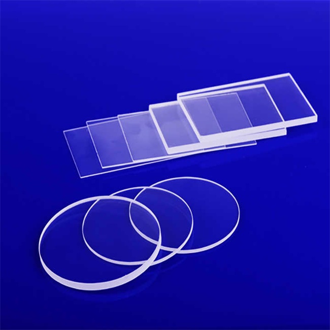 High light transmittance fused silica plate لوحة السيليكا المنصهرة ذات نفاذية عالية للضوء