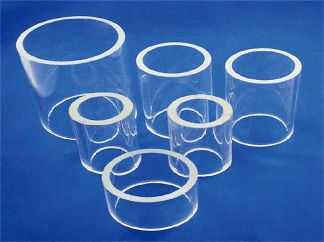 What is the thermal expansion coefficient of quartz glass Wie hoch ist der Wärmeausdehnungskoeffizient von Quarzglas?