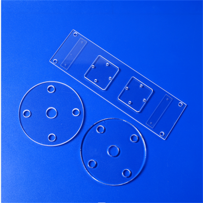 Slotted and Drilled Quartz Glass Plate-1 Geschlitzte und gebohrte Quarzglasplatte-1