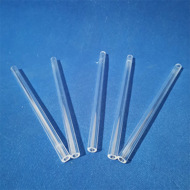 Ultraviolet through fused silica glass tube Ultravioletto attraverso il tubo di vetro di silice fusa