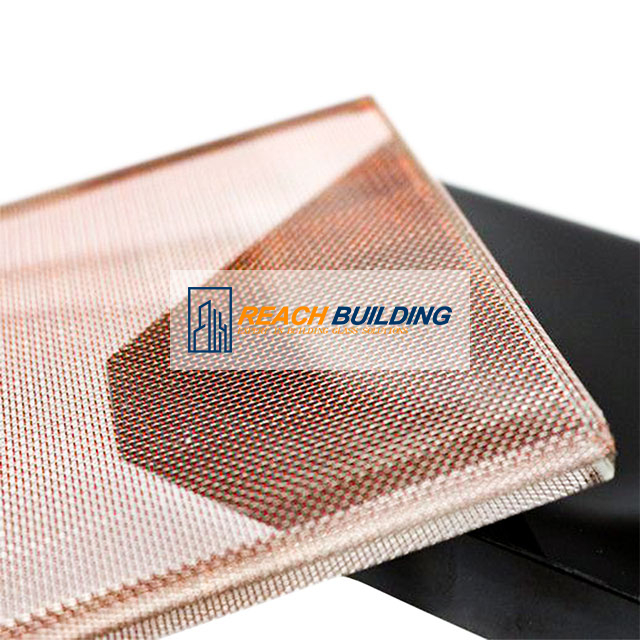 Option mit Metallgitter-Verbundglas