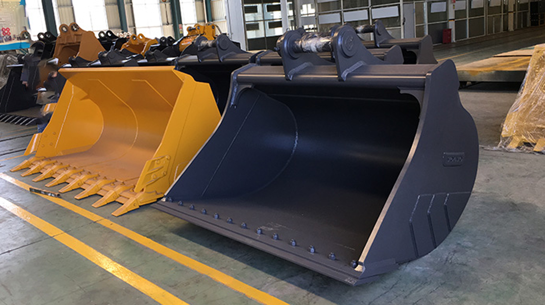 L150F bucket vědro L120F