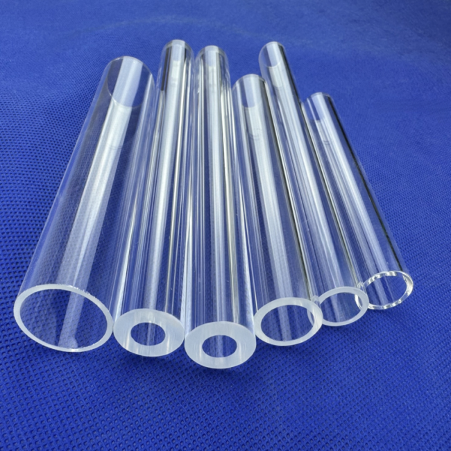 Low thermal expansion fused silica tube أنبوب السيليكا المنصهر ذو التمدد الحراري المنخفض
