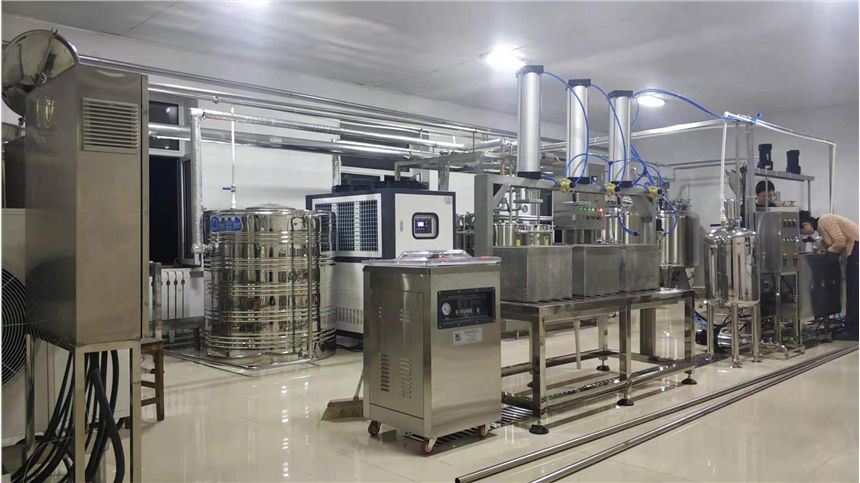 Macchina per la produzione del formaggio