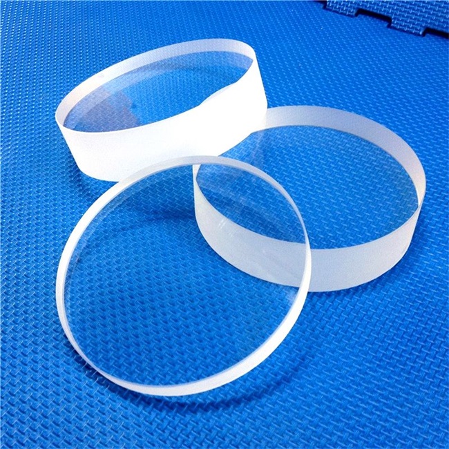 Laboratory transparent quartz glass disc قرص زجاجي كوارتز شفاف مختبري