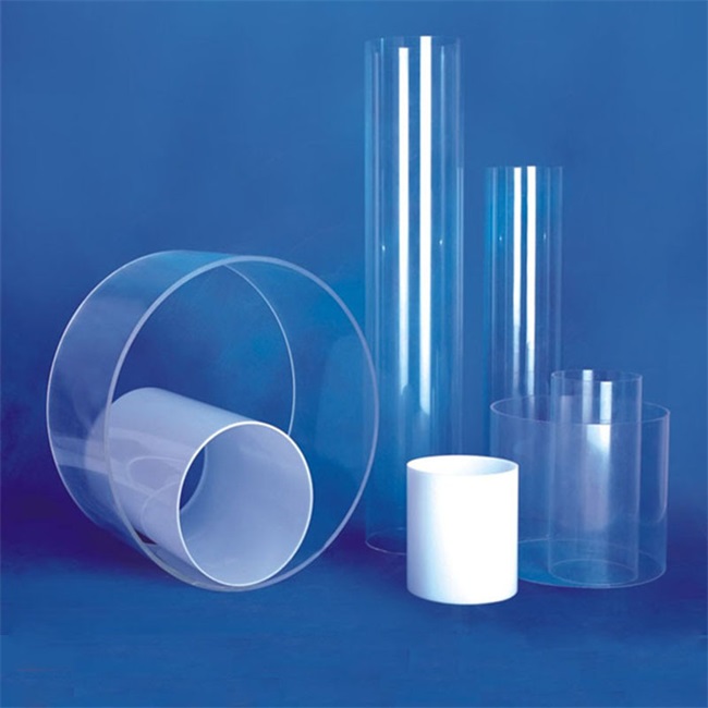 Application of high temperature resistant quartz glass tube in heat treatment equipment Aplicación de tubo de vidrio de cuarzo resistente a altas temperaturas en equipos de tratamiento térmico.