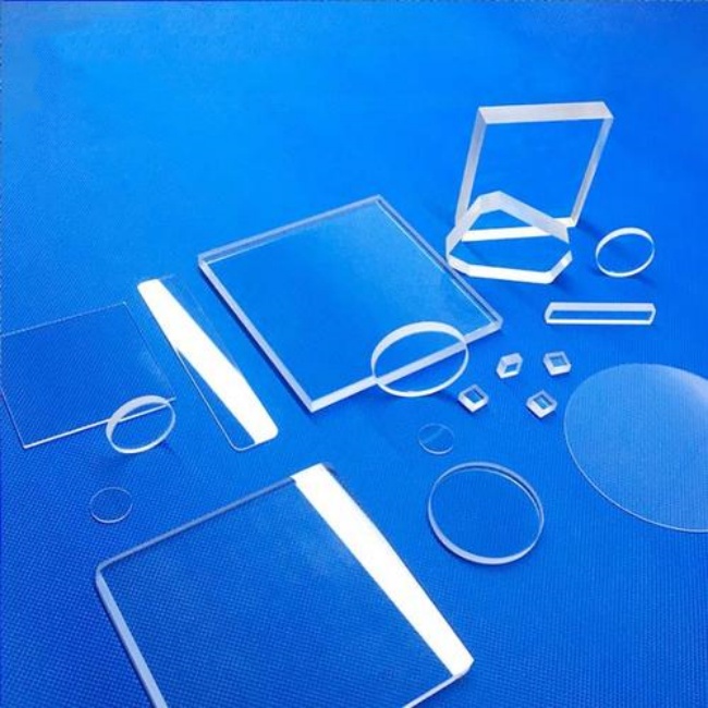 UV filtered quartz glass window UV-gefiltertes Quarzglasfenster