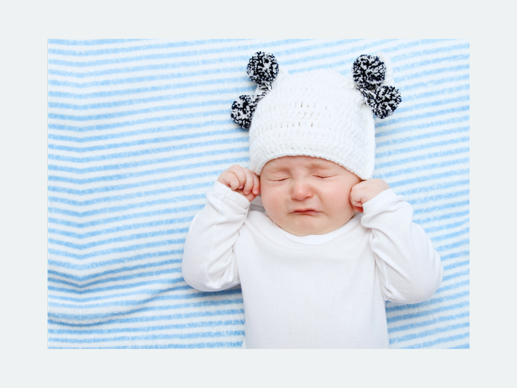 why does your baby crying during diaper changing-reasons and tips Consells per no fer plorar el nadó durant el canvi de bolquers