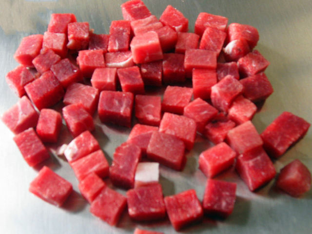 Мясные кубики