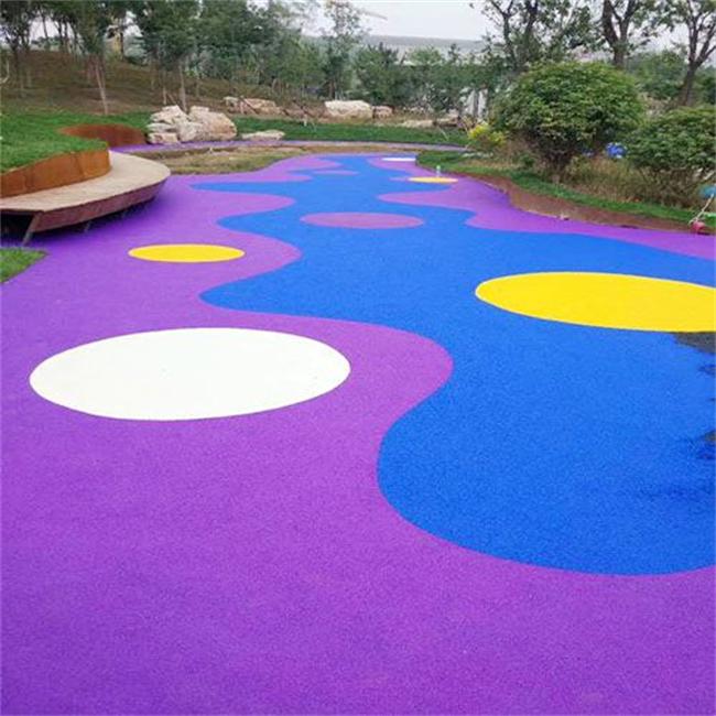 Playground purple EPDM rubber granules Spielplatz lila EPDM-Gummigranulat