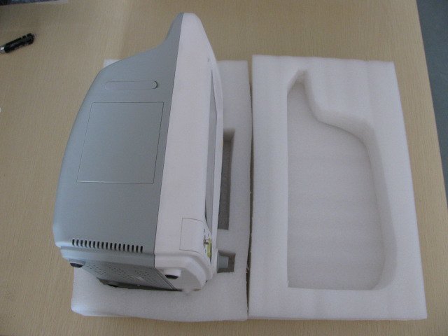 7-дюймовый многопараметрический монитор пациента (HM-8000A)