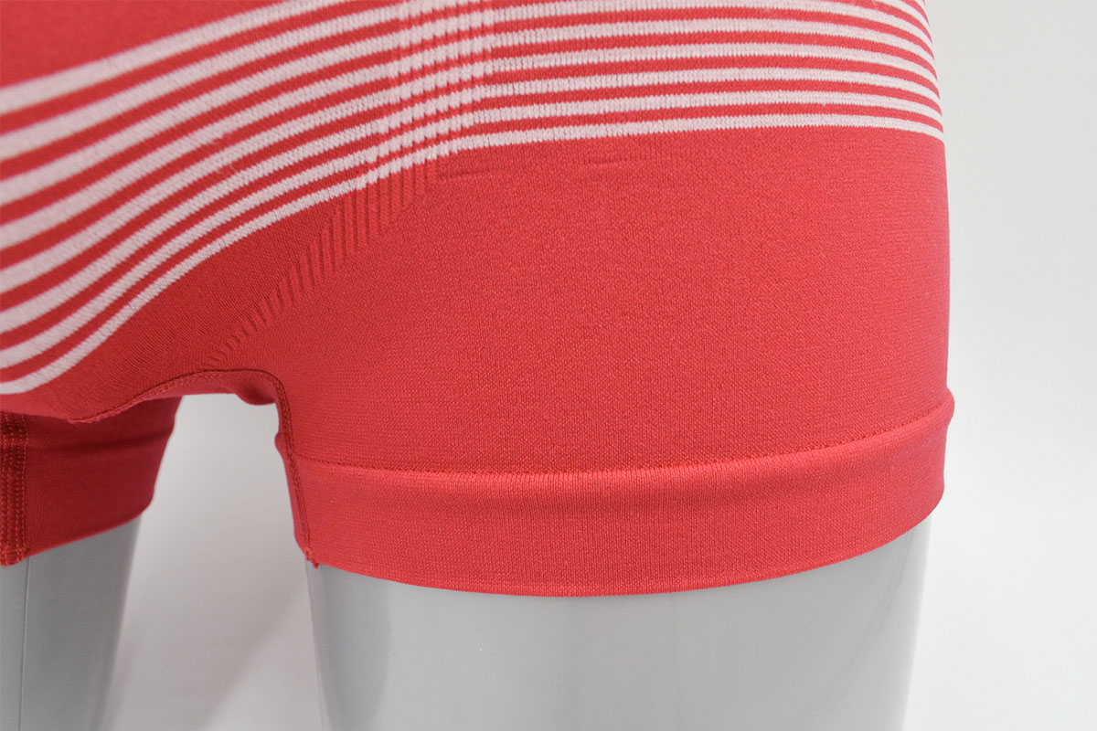 jmc14001_0001_jmc14001-3