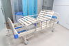 อุปกรณ์โรงพยาบาลทางการแพทย์ราคาดีที่สุด DP-M002 ABS เตียงผู้ป่วยด้วยมือแบบปรับได้สองข้อพร้อมราวกั้น