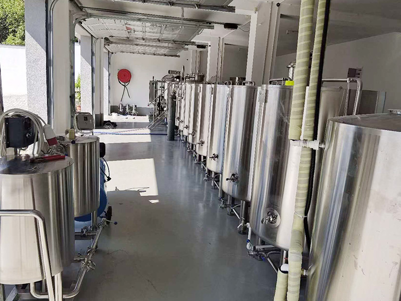 Vitrine f&uuml;r 500-l-Kombucha-Brauereiausr&uuml;stung