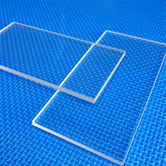 Application des plaques de verre de quartz dans l'industrie &eacute;lectronique