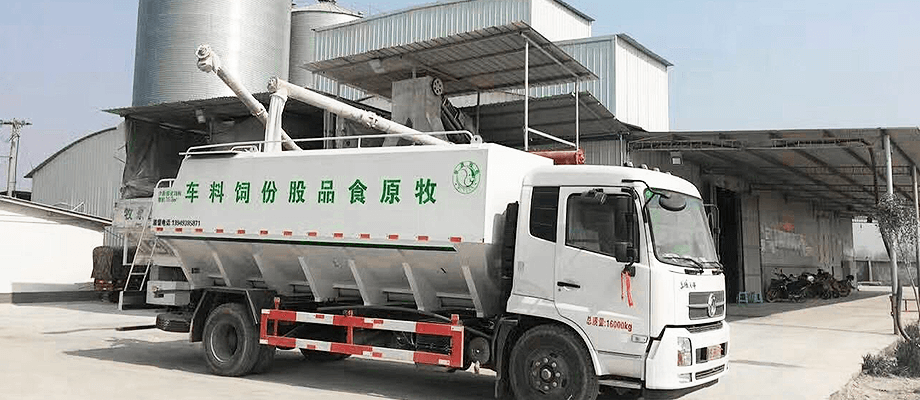 รถบรรทุกอาหารจำนวนมาก3