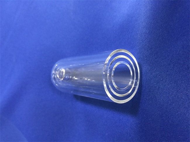 Stabilit&eacute; thermique des tubes de quartz