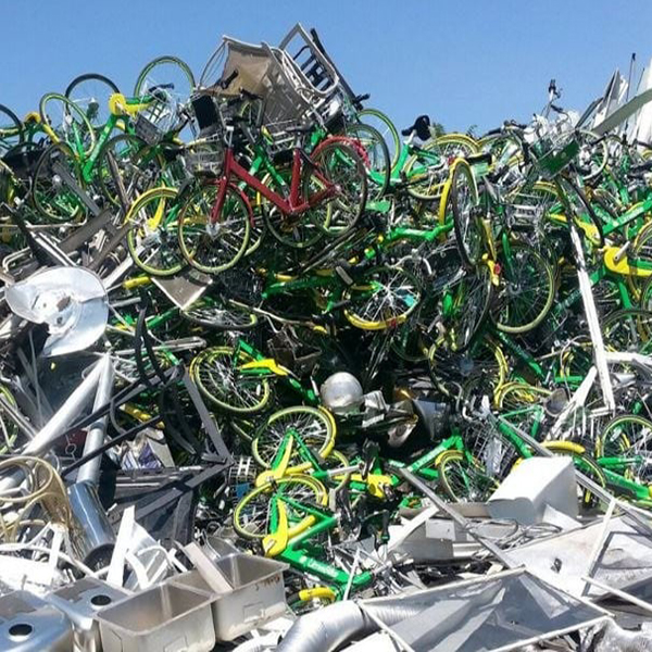 废旧自行车