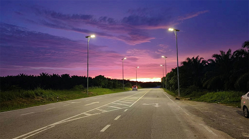 Progetto Helia Solar Lighting Highway