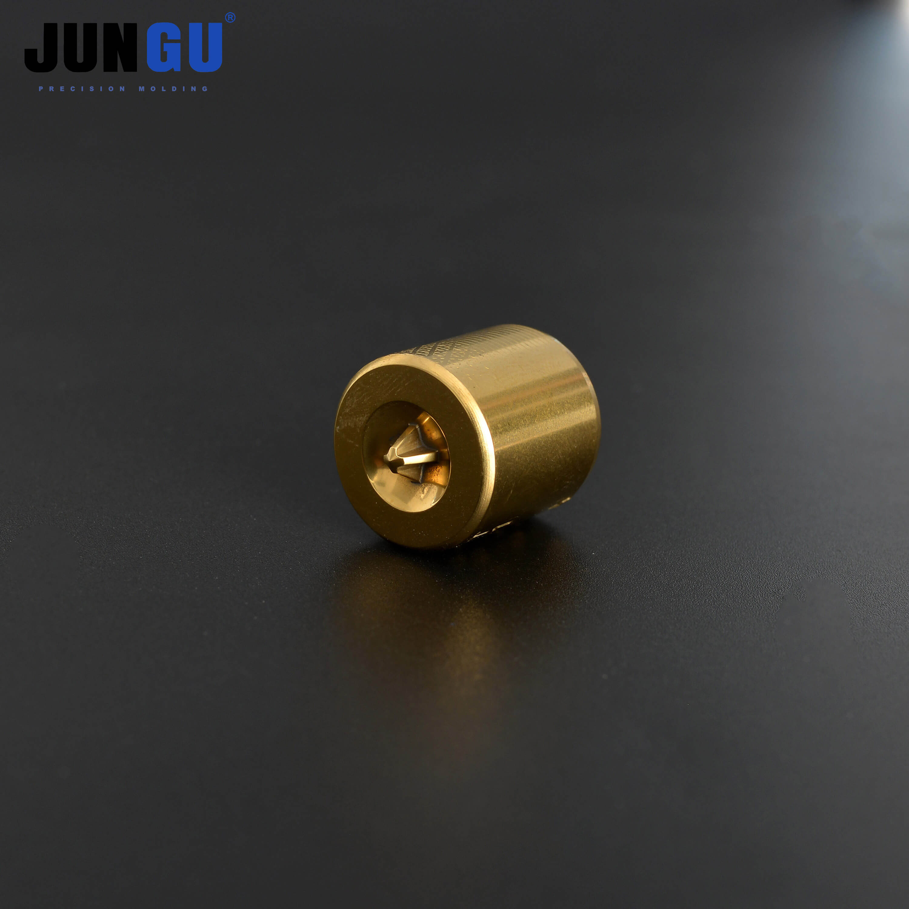 Messinglocher 95 (4)