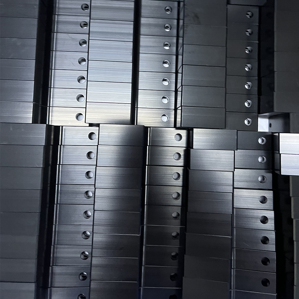 Aluminium 材料图