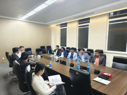 Svolta all'estero; esportato in Arabia Saudita, India, Egitto