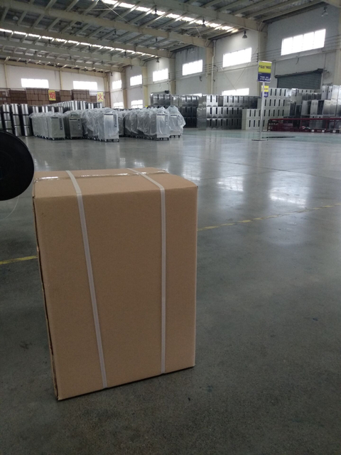 Stérilisateur portatif d'autoclave à vapeur de pression d'hôpital vertical de l'utilisation médicale YX-280B 24L