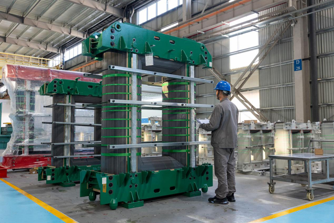 Oil-filled Power Transformer Core قلب محول الطاقة المملوء بالزيت