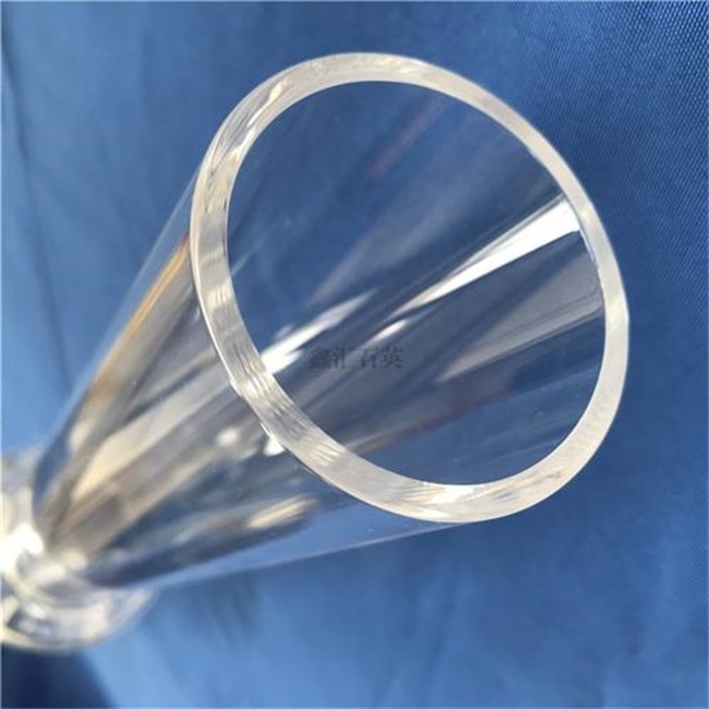 Quarzglasr&ouml;hre in UV-Qualit&auml;t