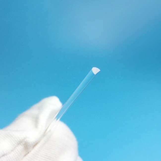 Chemisch geheilter halbrunder Quarzstab aus Halbleitermaterial