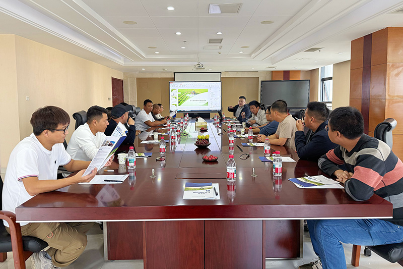 Jinmai Biotech d&aacute; as boas-vindas &agrave; delega&ccedil;&atilde;o de Yunnan para visita no local_04