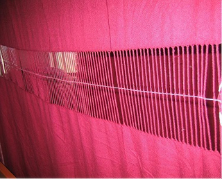 Borla del mantón de la máquina de flecos de bufanda que tuerce la anchura de la máquina los 220cm