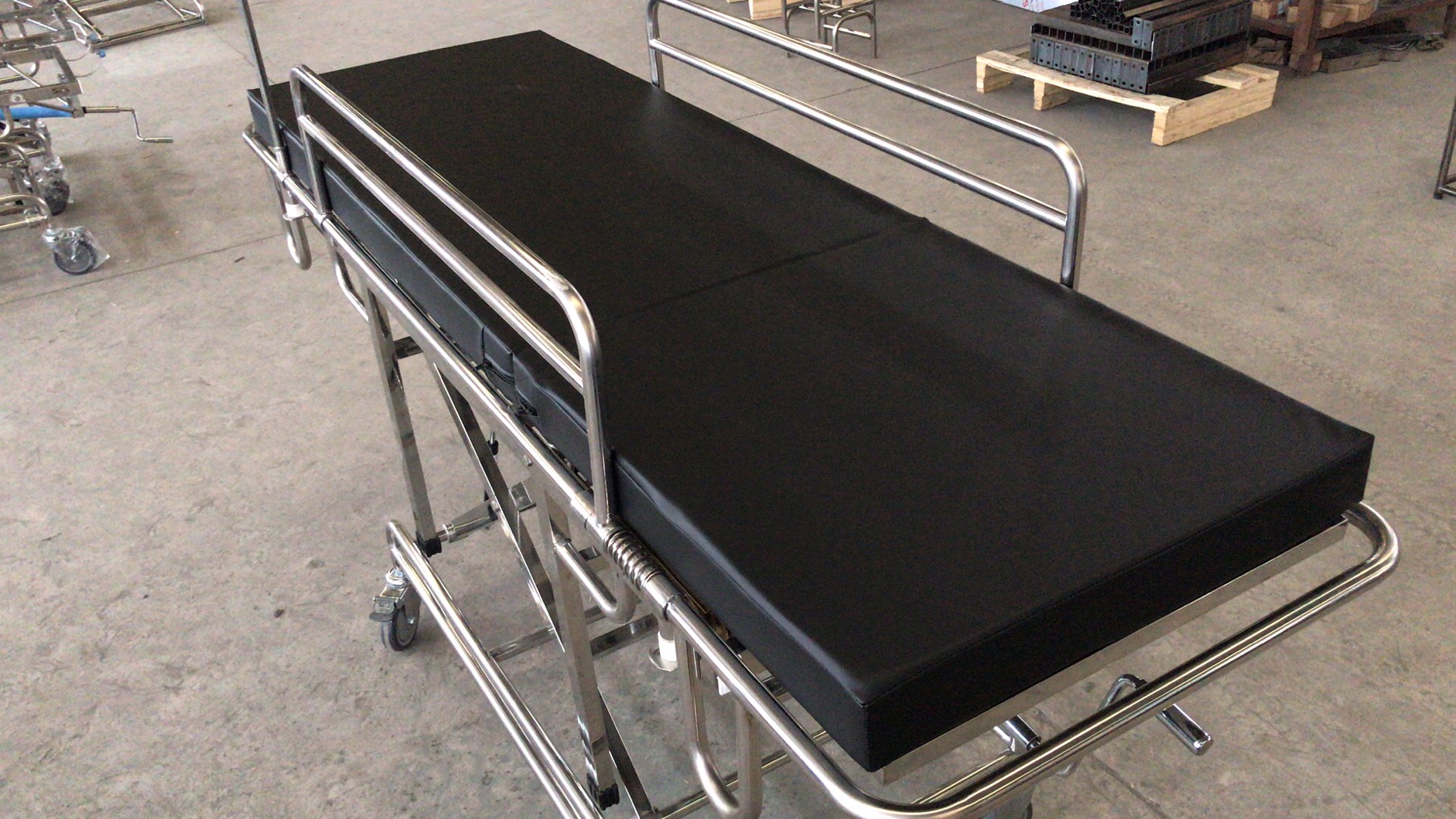 58BCBF931D18966E2AA422DC0618AF3.