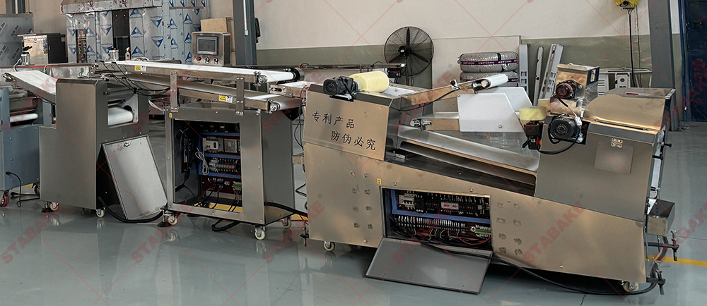 M&aacute;quina de procesamiento autom&aacute;tico de masa en rodadura