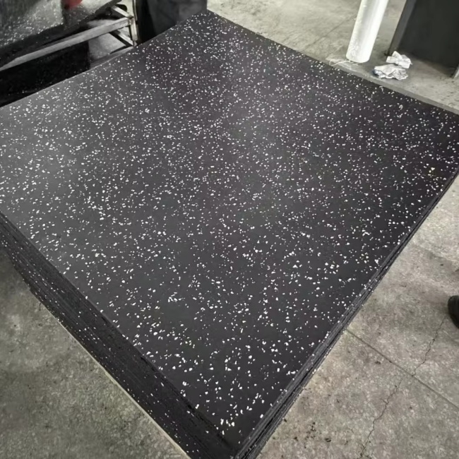 Tapis de sol de s&eacute;curit&eacute; EPDM