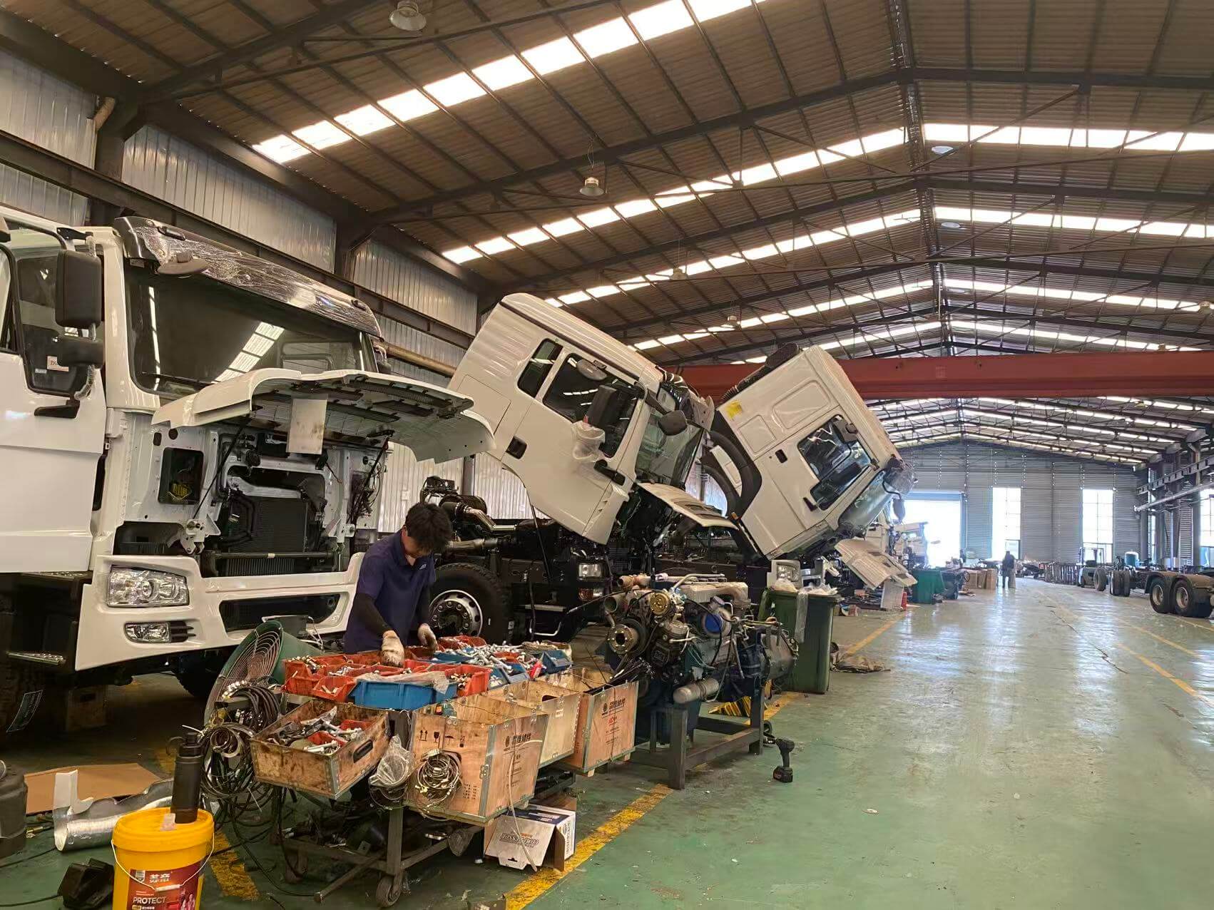 gebruikte vragmotorfabriek.jpg