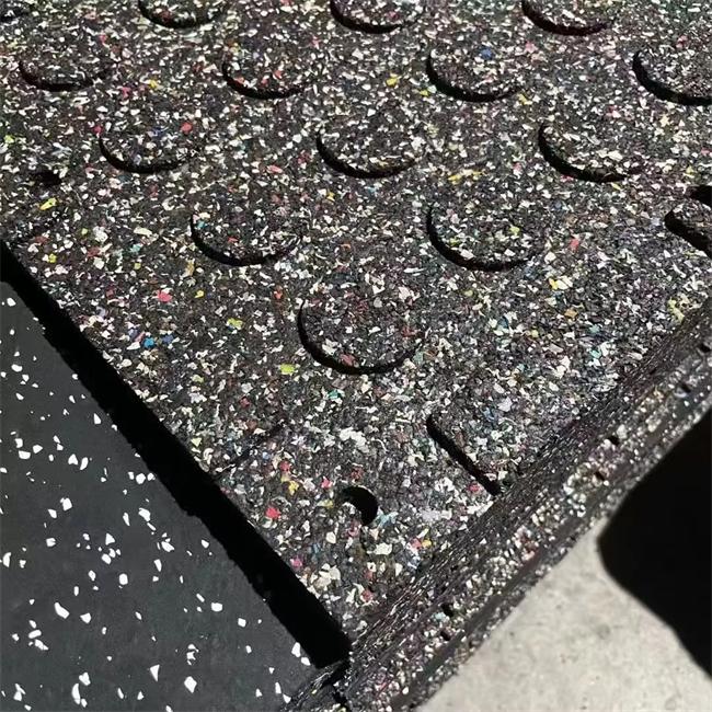 Tapis en caoutchouc de plancher de s&eacute;curit&eacute; EPDM