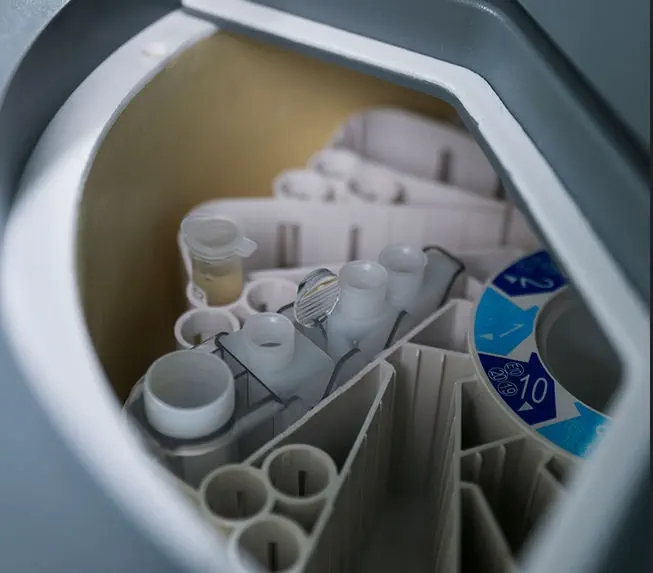 Chemiluminescence Immunoassay Analyzer CLIA Analysis